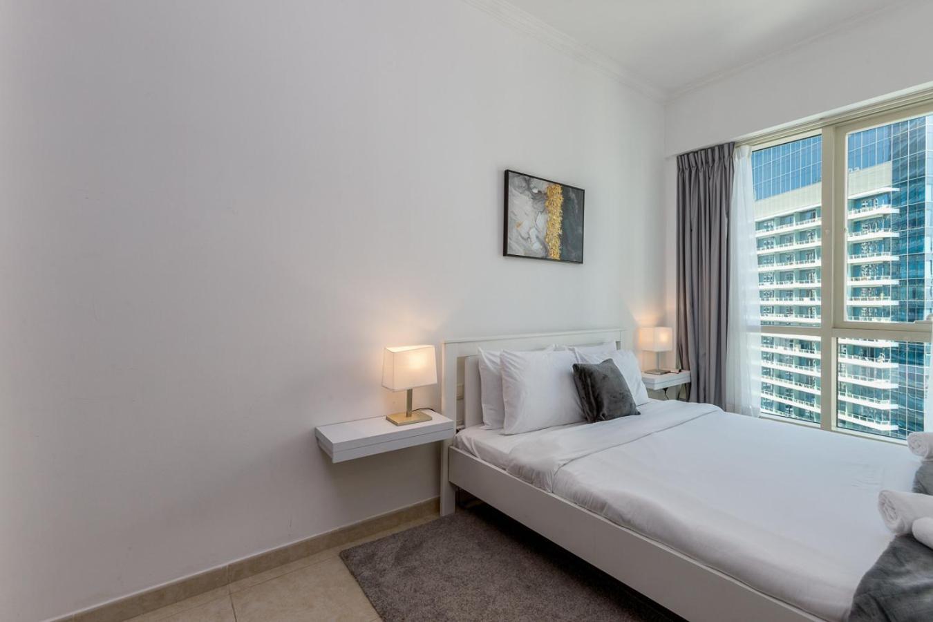 High Floor - 2br In Al Majara, Marina - Allsopp & Allsopp